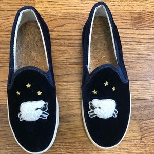 Soludos Size 7 Velvet Navy Lamb Slip On Sneaker